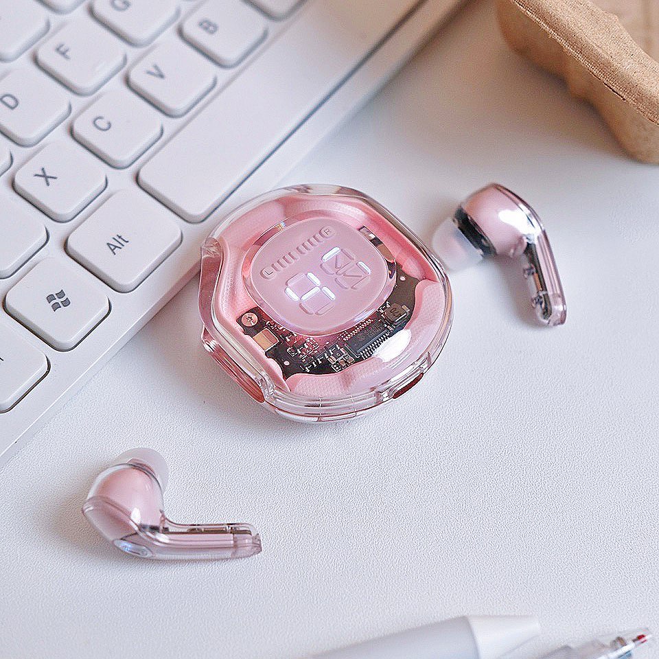 Noise cancelling earphones in transparent case